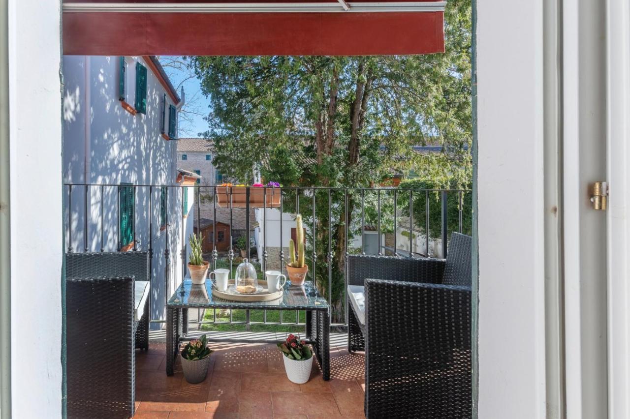 Frescobaldi Aparments! A Casa Di Francesco Apartment Ferrara Luaran gambar